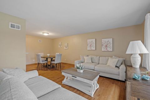 Tiny photo for 15602 Violet Court #31, Orland Park, IL 60462 (MLS # 12631751)