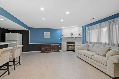 Tiny photo for 15602 Violet Court #31, Orland Park, IL 60462 (MLS # 12631751)