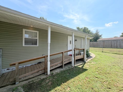 Tiny photo for 1103 S Hobson Street, Harrisburg, IL 62946 (MLS # 12710003)