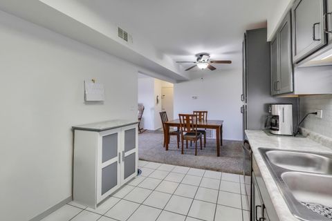 Tiny photo for 717 Killarney Court #2D, Schaumburg, IL 60193 (MLS # 12622956)