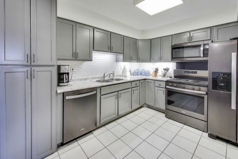 Tiny photo for 717 Killarney Court #2D, Schaumburg, IL 60193 (MLS # 12622956)