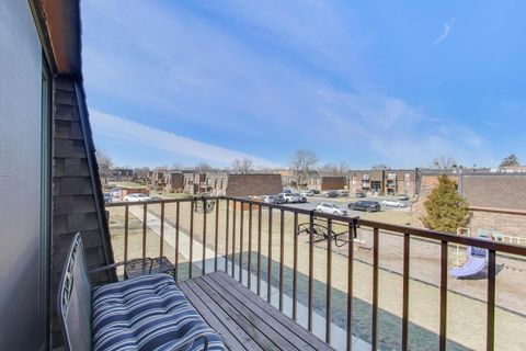 Tiny photo for 717 Killarney Court #2D, Schaumburg, IL 60193 (MLS # 12622956)