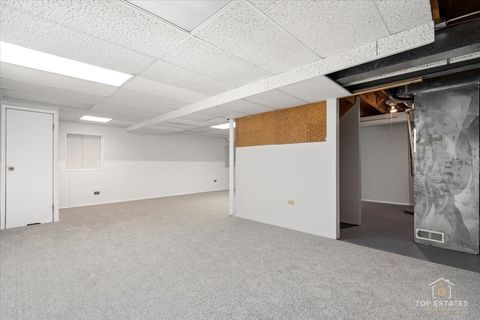 Tiny photo for 631 Cortland Drive, Lake Zurich, IL 60047 (MLS # 12538911)