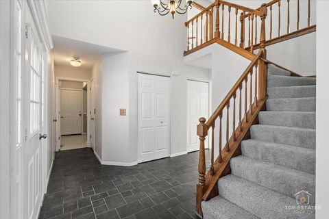 Tiny photo for 631 Cortland Drive, Lake Zurich, IL 60047 (MLS # 12538911)