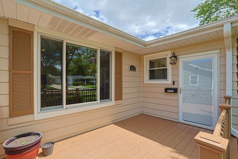 Tiny photo for 3910 EAGLE Lane, Rolling Meadows, IL 60008 (MLS # 12666299)