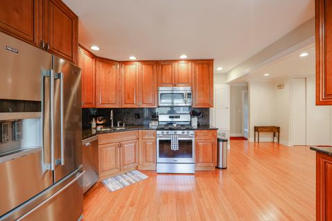 Tiny photo for 3910 EAGLE Lane, Rolling Meadows, IL 60008 (MLS # 12666299)