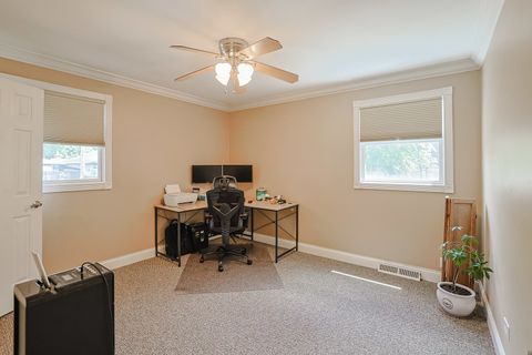 Tiny photo for 3910 EAGLE Lane, Rolling Meadows, IL 60008 (MLS # 12666299)