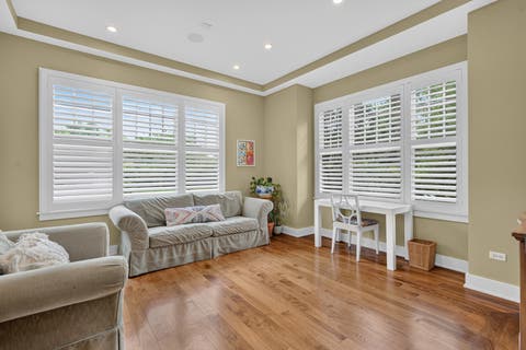 Tiny photo for 6421 Bentley Avenue, Willowbrook, IL 60527 (MLS # 12706967)