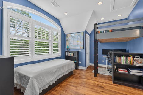 Tiny photo for 6421 Bentley Avenue, Willowbrook, IL 60527 (MLS # 12706967)