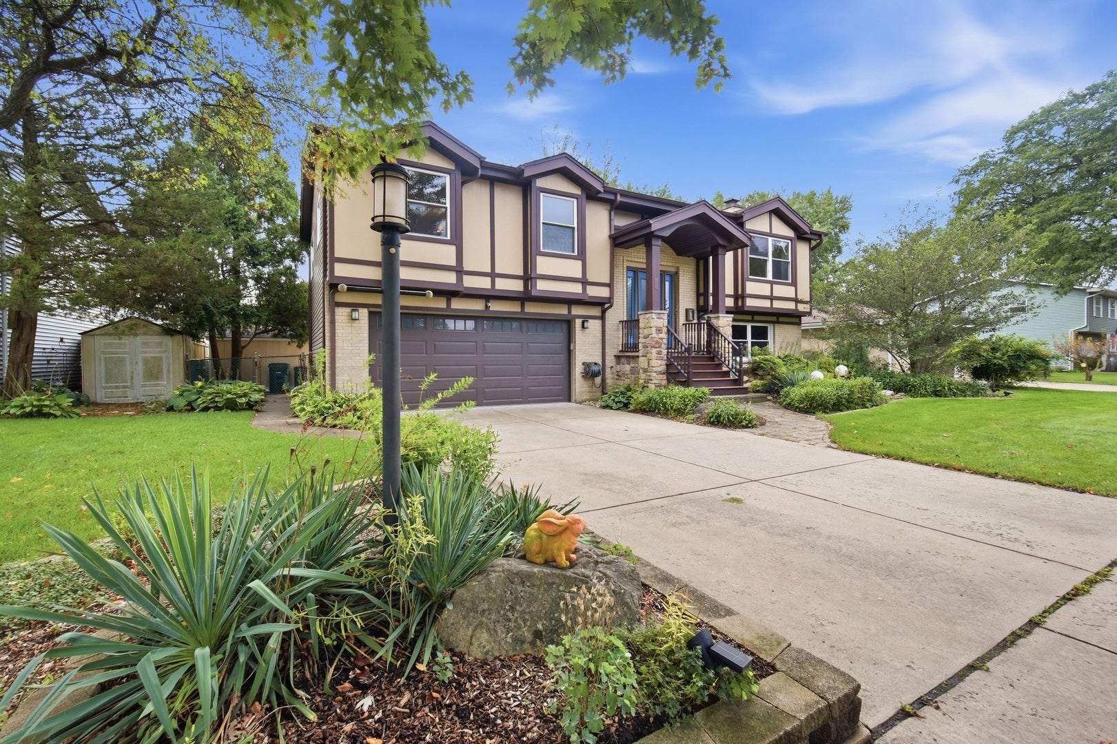 135 W King Arthur Court