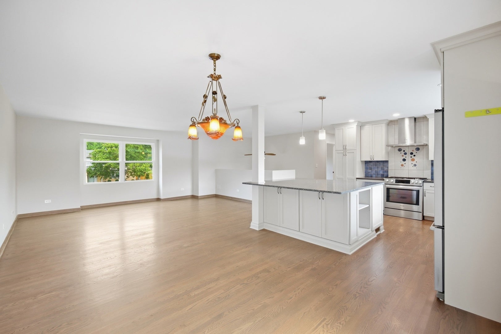 135 W King Arthur Court