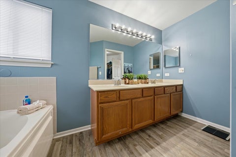 Tiny photo for 1467 Birch Lane, South Elgin, IL 60177 (MLS # 12661635)