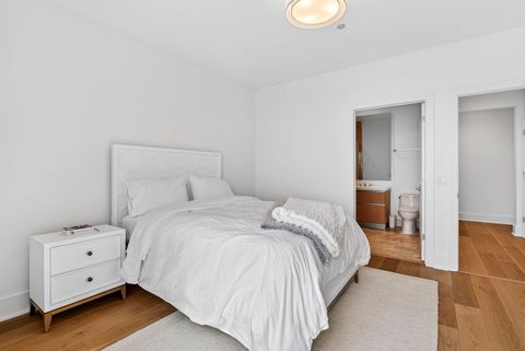 Tiny photo for 363 E Wacker Drive #3709, Chicago, IL 60601 (MLS # 12570742)