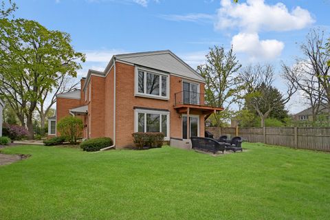 Tiny photo for 491 OLD SURREY Lane #A, Hinsdale, IL 60521 (MLS # 12666720)