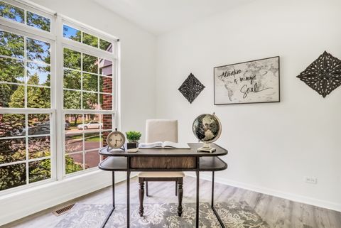 Tiny photo for 699 Snow Cap Court, Gurnee, IL 60031 (MLS # 12495453)