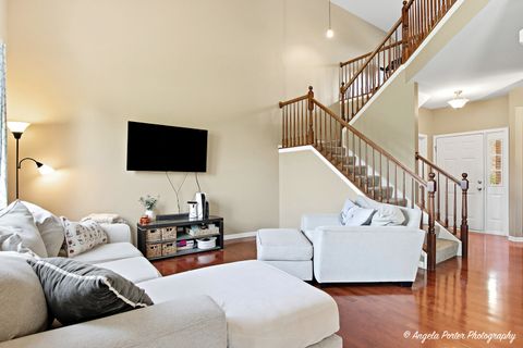 Tiny photo for 507 Legend Lane, McHenry, IL 60050 (MLS # 12480426)