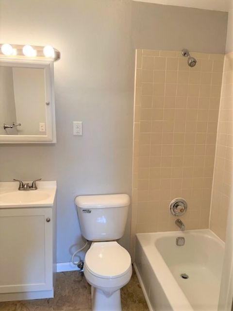 Tiny photo for 580 Mesa Drive #201, Hoffman Estates, IL 60169 (MLS # 12621364)