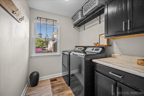 Tiny photo for 390 Windermere Way, Lake In The Hills, IL 60156 (MLS # 12483188)