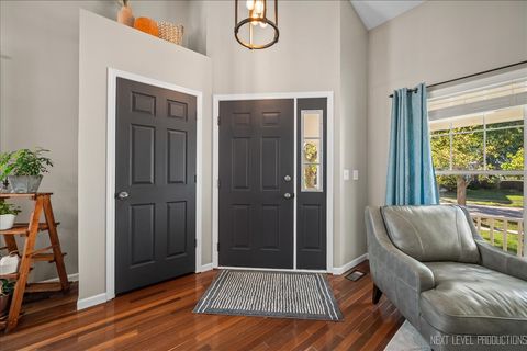 Tiny photo for 390 Windermere Way, Lake In The Hills, IL 60156 (MLS # 12483188)