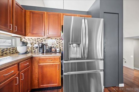 Tiny photo for 390 Windermere Way, Lake In The Hills, IL 60156 (MLS # 12483188)