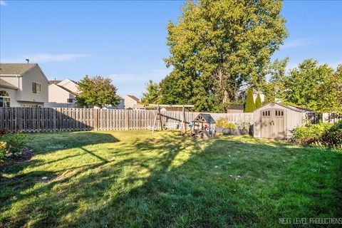 Tiny photo for 390 Windermere Way, Lake In The Hills, IL 60156 (MLS # 12483188)
