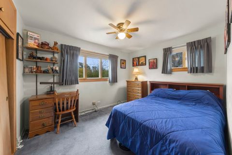 Tiny photo for 402 E Huntington Lane, Elmhurst, IL 60126 (MLS # 12522310)