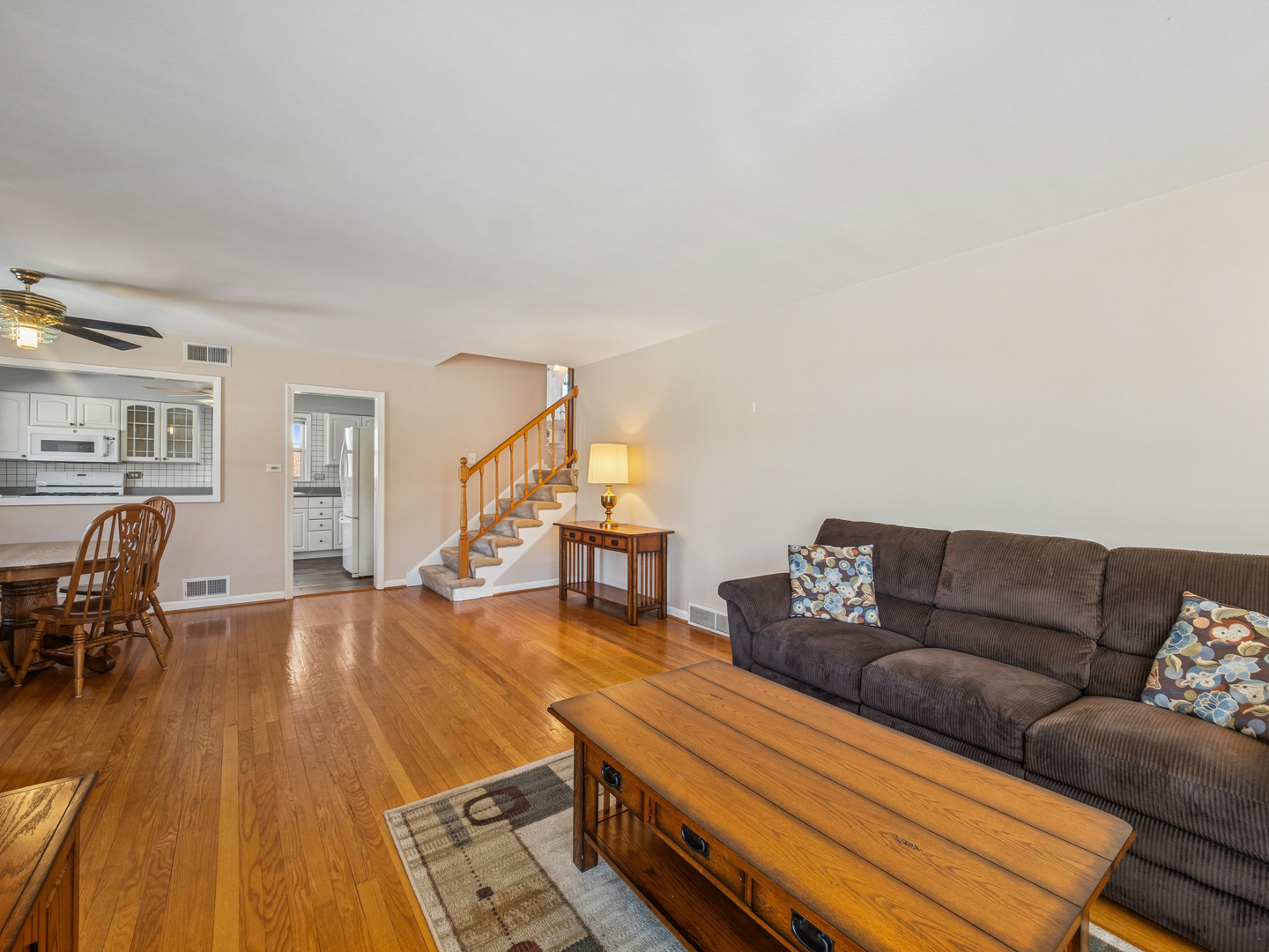 1215 W Sigwalt Street