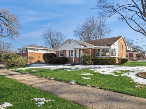 1215 W Sigwalt Street Arlington Heights IL 60005