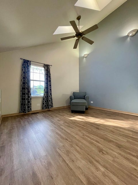 Tiny photo for 110 Bent Creek Court, Palatine, IL 60067 (MLS # 12641164)