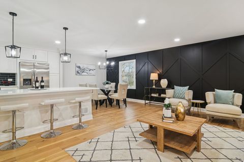 Tiny photo for 1420 Hassell Road, Hoffman Estates, IL 60169 (MLS # 12588194)