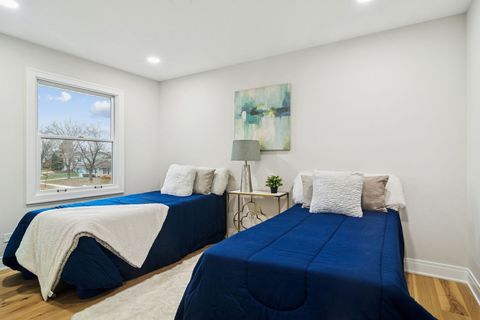 Tiny photo for 1420 Hassell Road, Hoffman Estates, IL 60169 (MLS # 12588194)