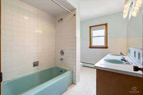 Tiny photo for 9253 S Sacramento Avenue, Evergreen Park, IL 60805 (MLS # 12693518)