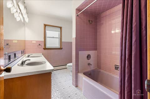 Tiny photo for 9253 S Sacramento Avenue, Evergreen Park, IL 60805 (MLS # 12693518)
