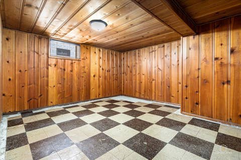 Tiny photo for 9253 S Sacramento Avenue, Evergreen Park, IL 60805 (MLS # 12693518)