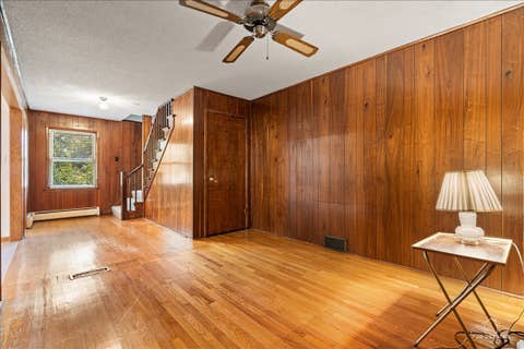 Tiny photo for 9253 S Sacramento Avenue, Evergreen Park, IL 60805 (MLS # 12693518)