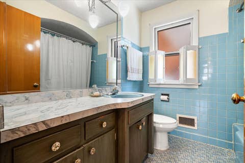 Tiny photo for 9253 S Sacramento Avenue, Evergreen Park, IL 60805 (MLS # 12693518)