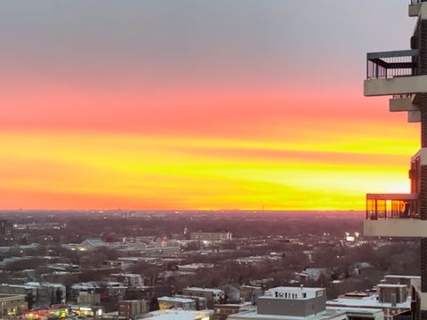 Tiny photo for 6171 N Sheridan Road #2202, Chicago, IL 60660 (MLS # 12425234)