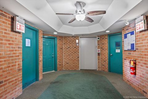 Tiny photo for 5520 W 115TH Street #101, Oak Lawn, IL 60453 (MLS # 12525157)