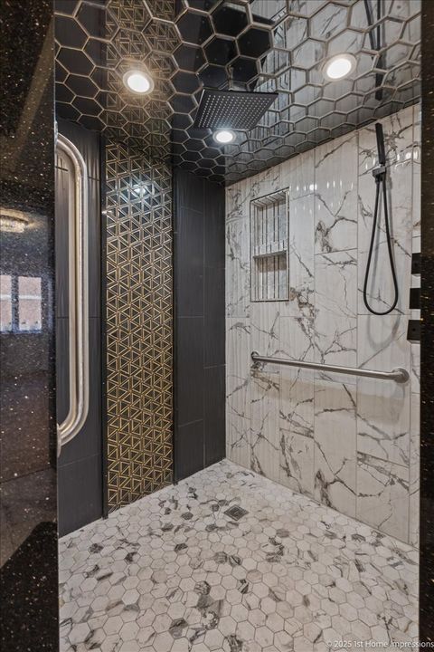 Tiny photo for 5520 W 115TH Street #101, Oak Lawn, IL 60453 (MLS # 12525157)