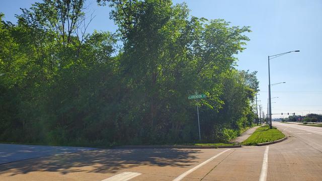 19w068 North Avenue