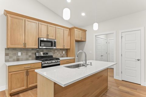 Tiny photo for 2015 Cureton Drive #A, Urbana, IL 61801 (MLS # 12503257)