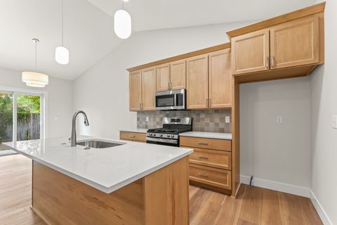 Tiny photo for 2015 Cureton Drive #A, Urbana, IL 61801 (MLS # 12503257)