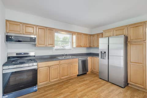Tiny photo for 5226 Riverside Drive, Richton Park, IL 60471 (MLS # 12700291)