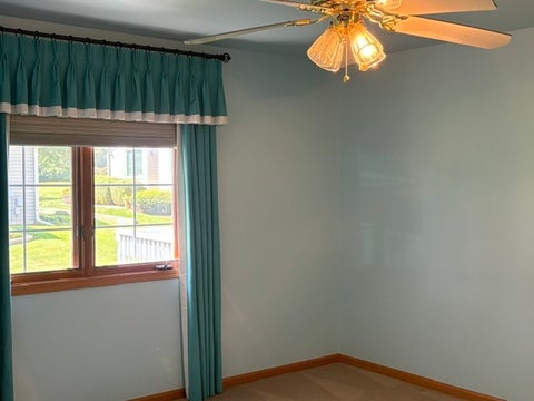 Tiny photo for 32 S Juniper Drive, North Aurora, IL 60542 (MLS # 12742543)