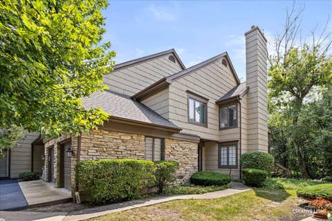 Photo of 1109 Foxtail Court, Darien, IL 60561 (MLS # 12709800)