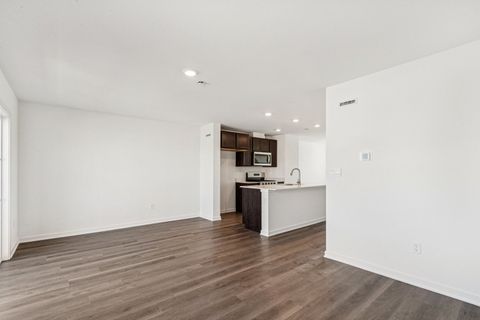 Tiny photo for 1405 Oakfield Lane, Pingree Grove, IL 60140 (MLS # 12502489)