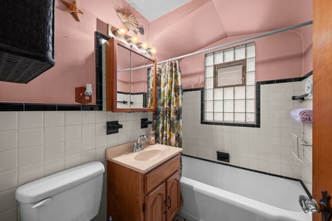 Tiny photo for 2828 N Melvina Avenue, Chicago, IL 60634 (MLS # 12757995)