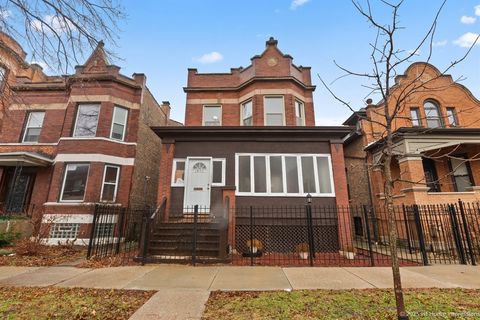 1833 S Troy Street Chicago IL 60623