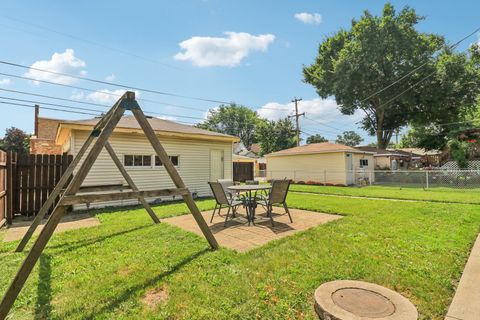Tiny photo for 1301 Oak Park Avenue, Berwyn, IL 60402 (MLS # 12427127)