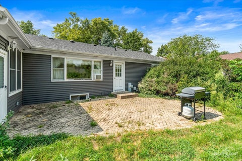 Tiny photo for 49 Sherwick Road, Oswego, IL 60543 (MLS # 12752574)